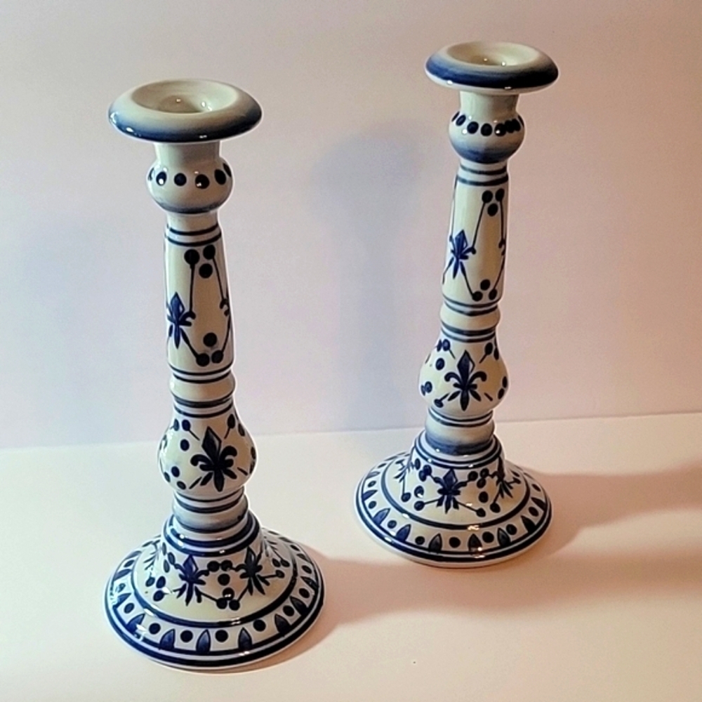 Hand Crafted Blue and White Accents
